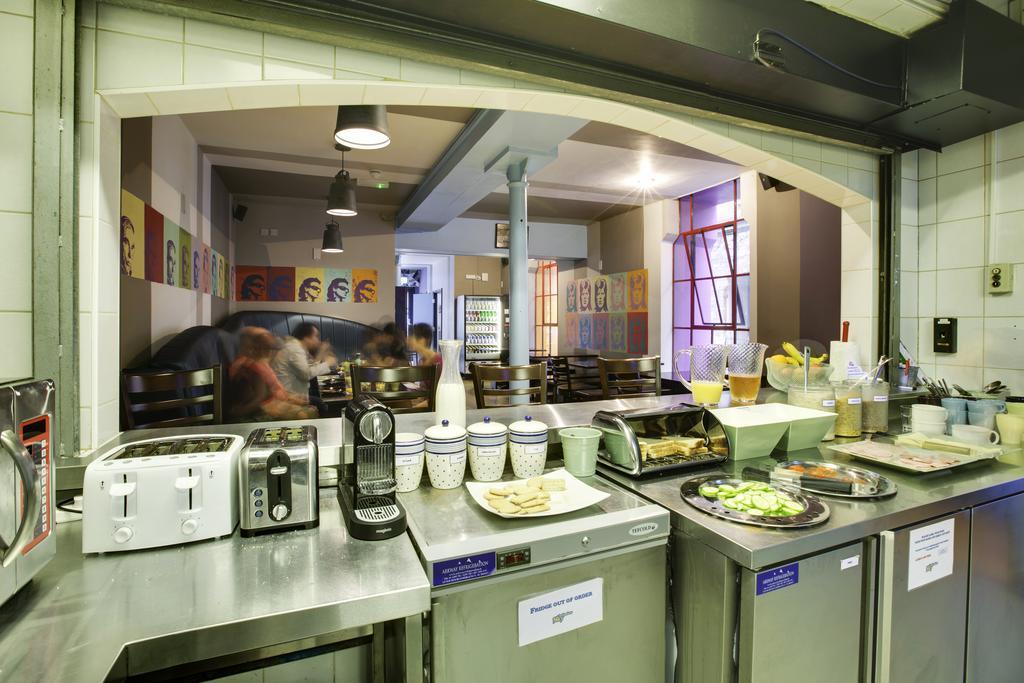 Sky Backpackers Hostel ดับลิน ภายนอก รูปภาพ