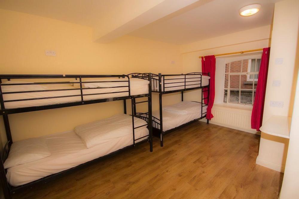 Sky Backpackers Hostel ดับลิน ภายนอก รูปภาพ