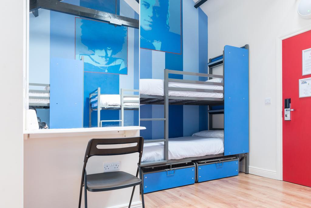 Sky Backpackers Hostel ดับลิน ภายนอก รูปภาพ