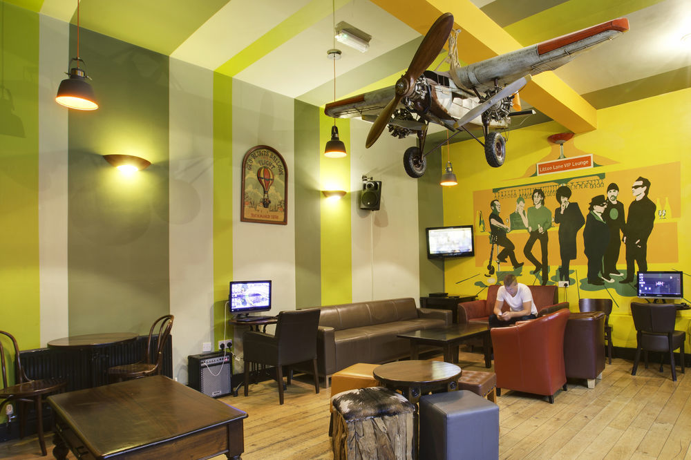 Sky Backpackers Hostel ดับลิน ภายนอก รูปภาพ