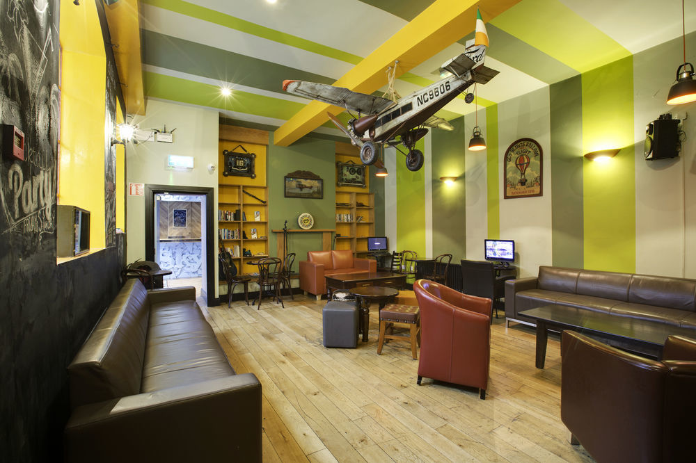 Sky Backpackers Hostel ดับลิน ภายนอก รูปภาพ