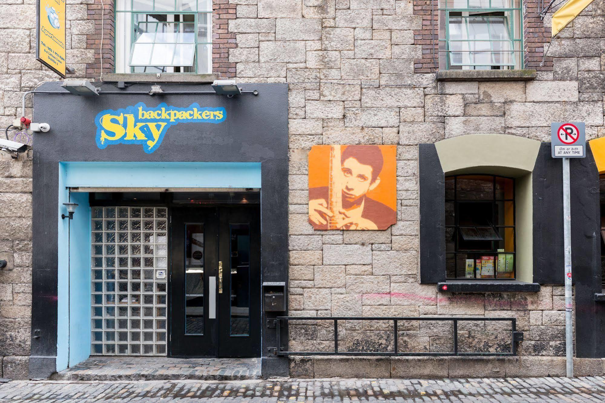 Sky Backpackers Hostel ดับลิน ภายนอก รูปภาพ