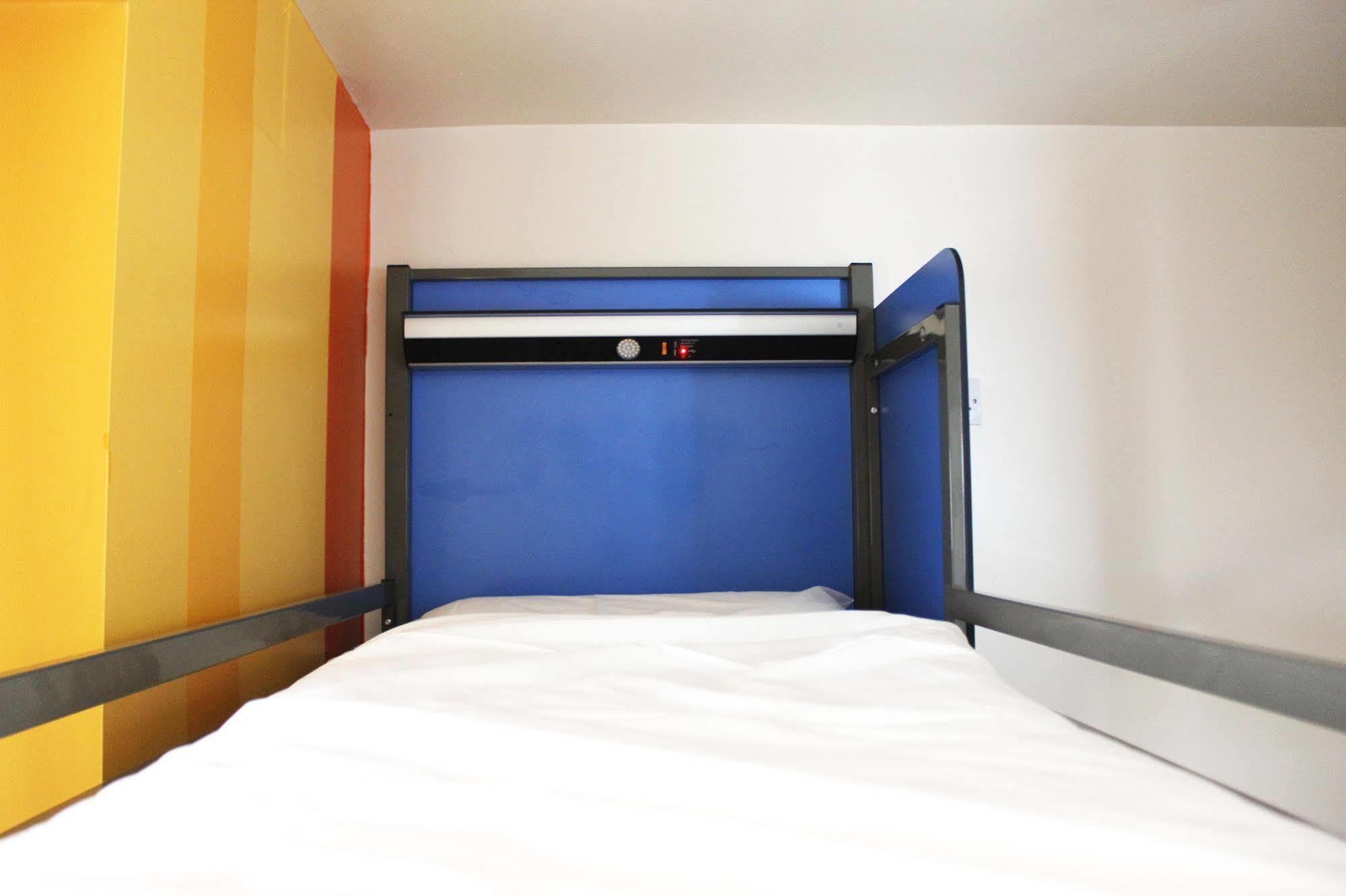 Sky Backpackers Hostel ดับลิน ภายนอก รูปภาพ