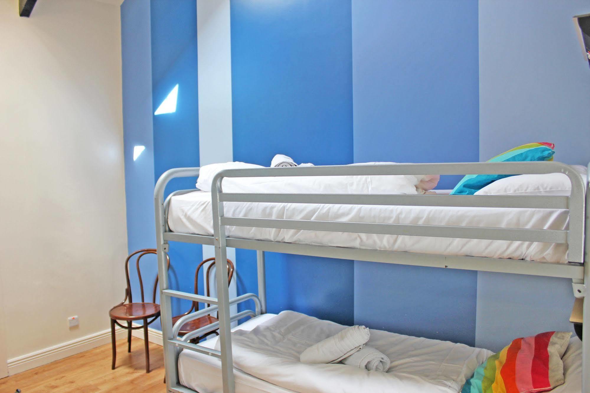 Sky Backpackers Hostel ดับลิน ภายนอก รูปภาพ
